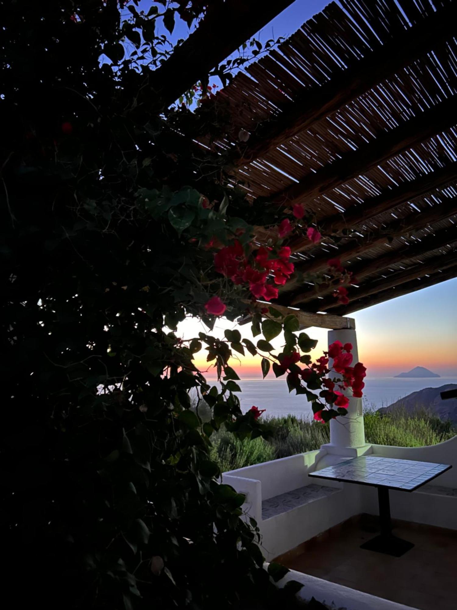 Country Houses Monte Delle Cristule Lipari  Buitenkant foto